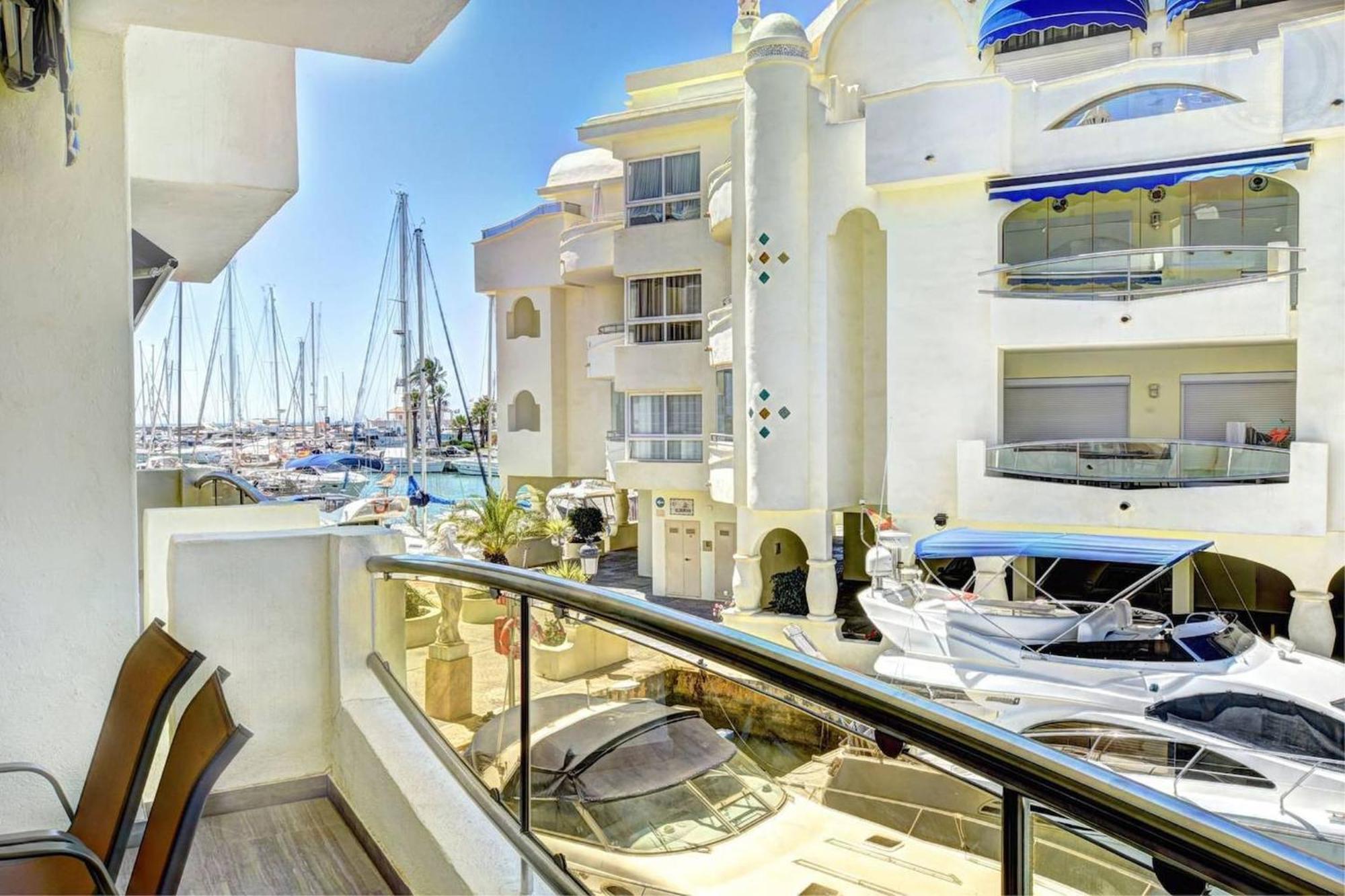 Puerto Marina Apartamento Exclusivo Benalmadena Apartment Exterior photo